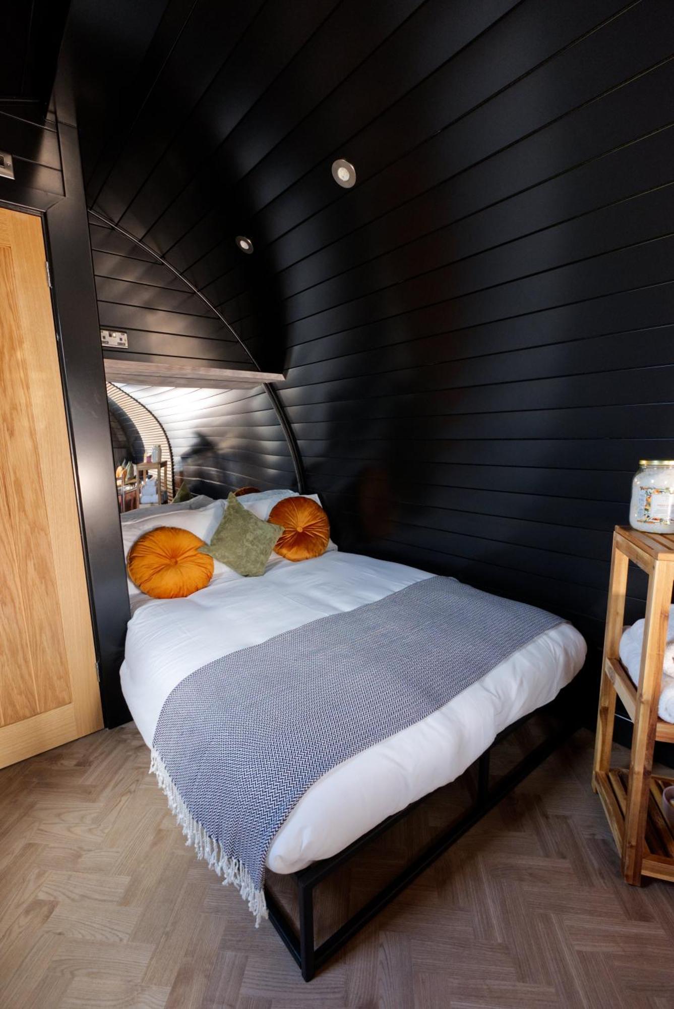 North Coast 500 Pods Hotel Achmelvich Exterior photo